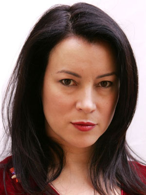 Jennifer Tilly Biography and Free Pictures