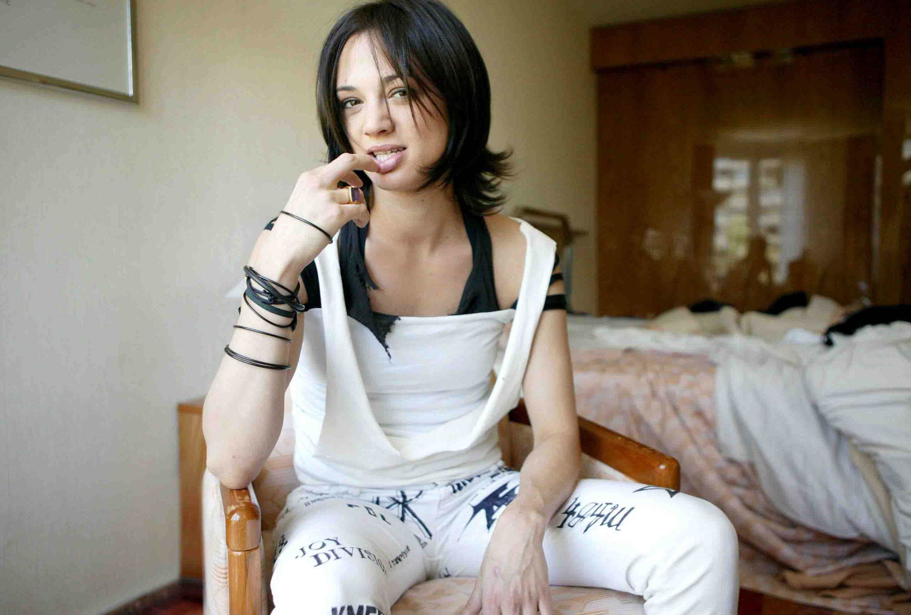 Asia Argento - More Free Pictures.