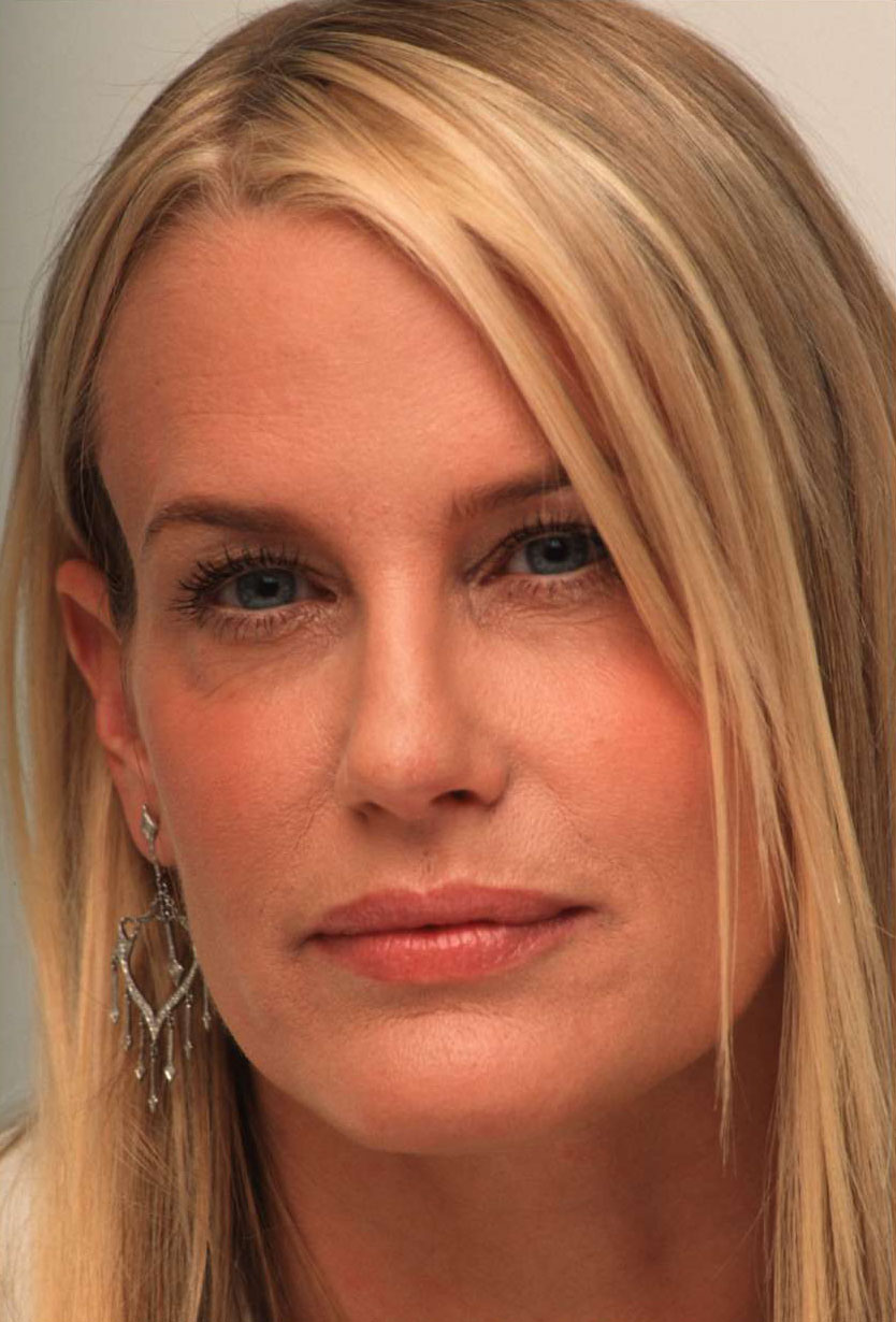 Daryl Hannah 16