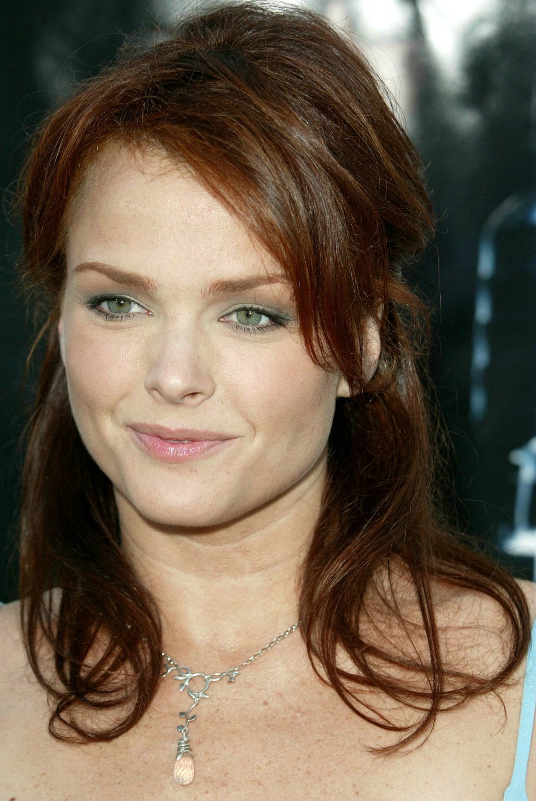 Dina Meyer 10