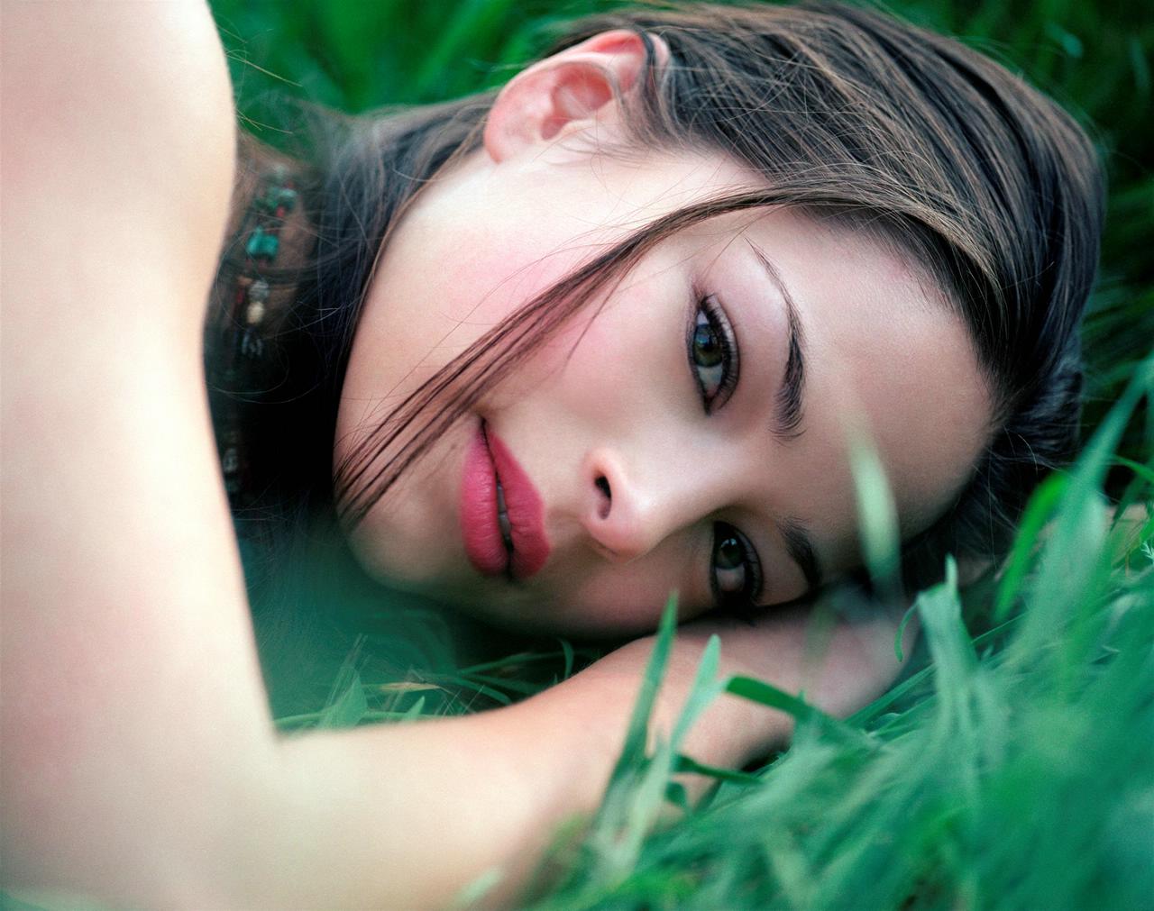 Kristin Kreuk 14