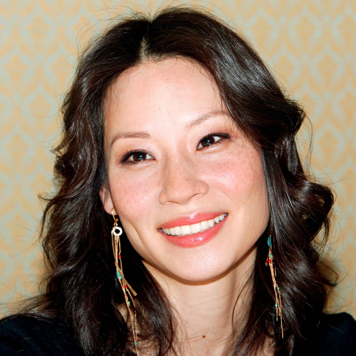 Lucy Liu 02