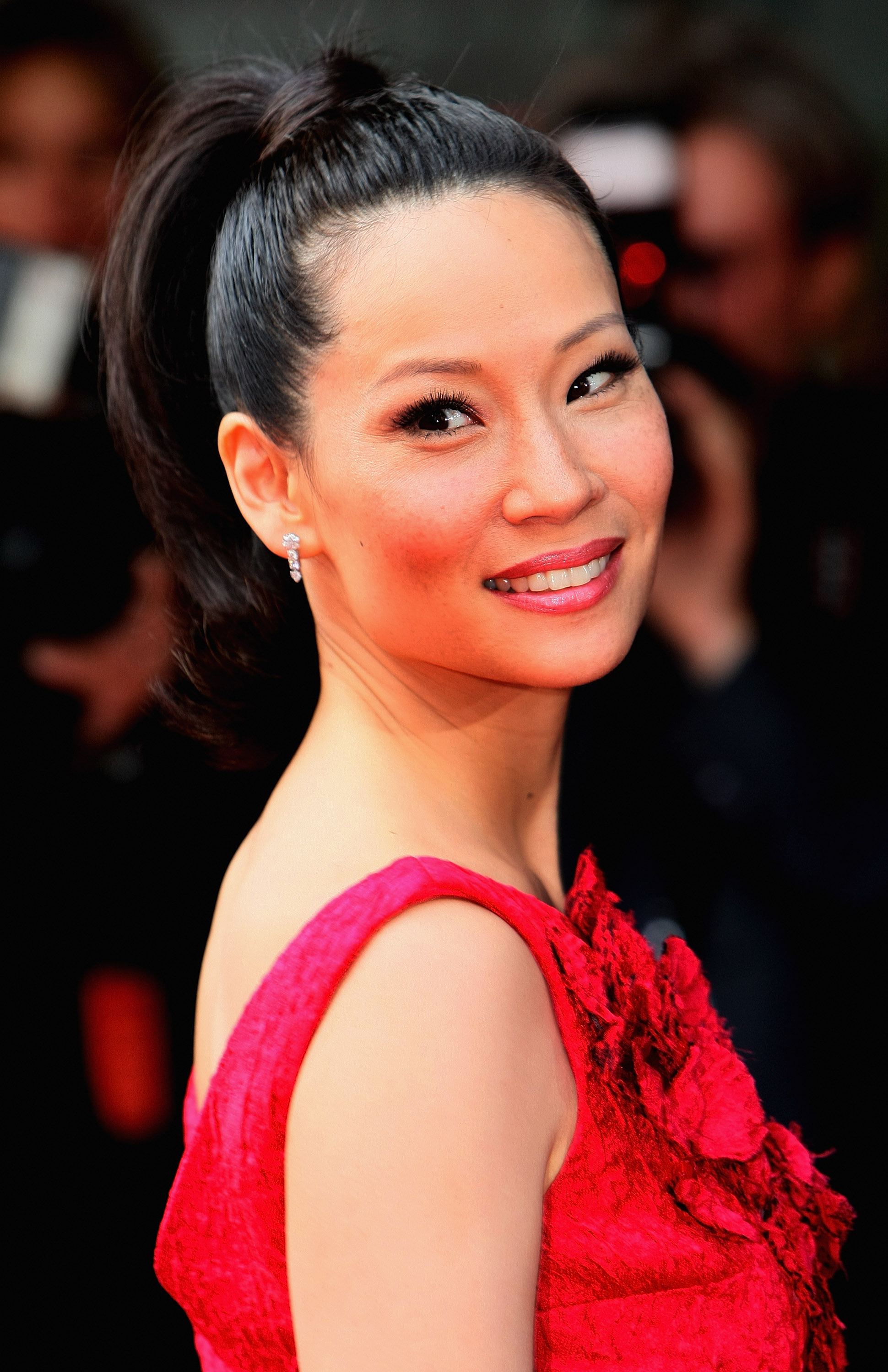 Lucy Liu - More Free Pictures 1.