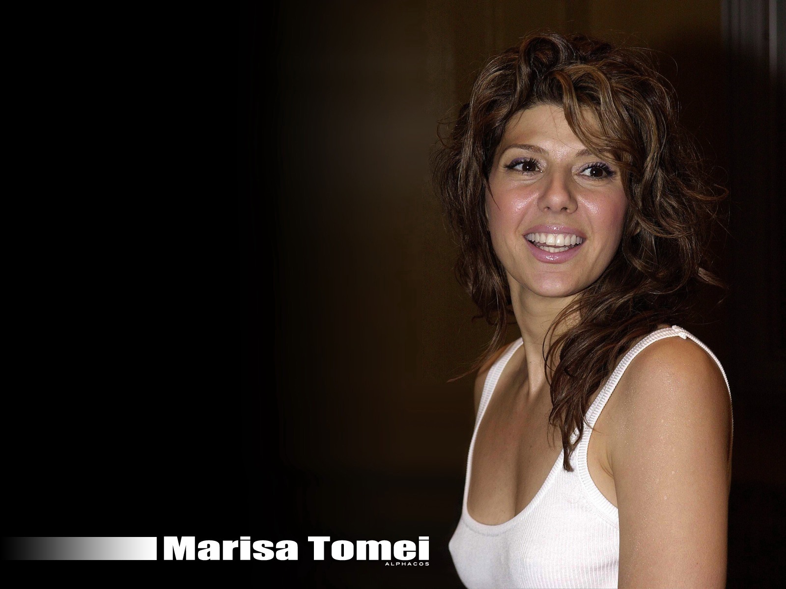 Marisa Tomei pages. 