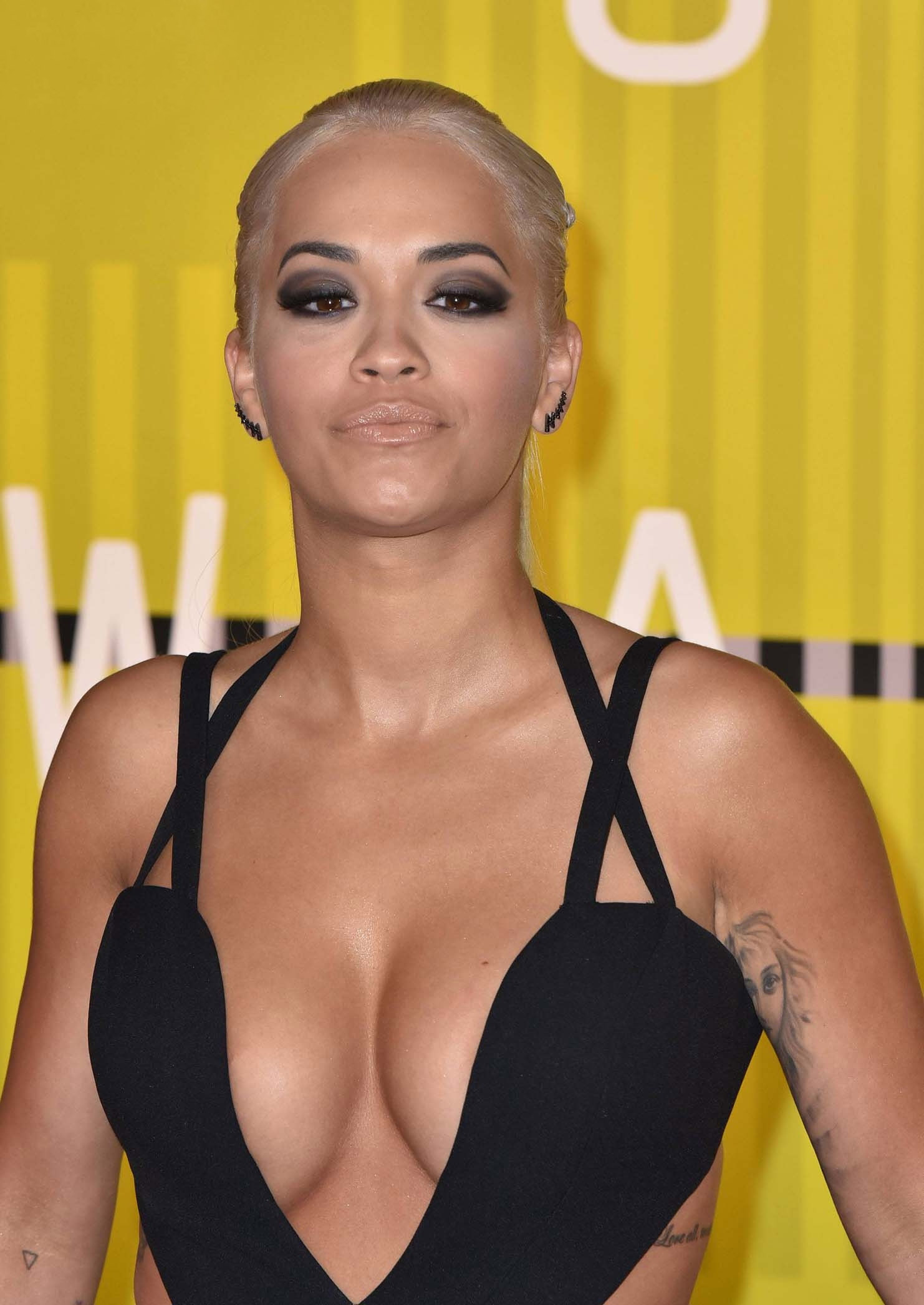 Rita Ora - More Free Pictures.