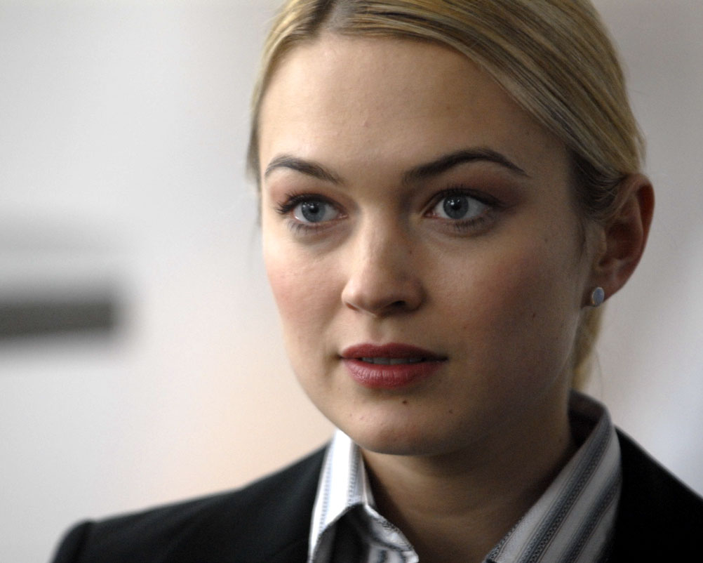 Sophia Myles 02