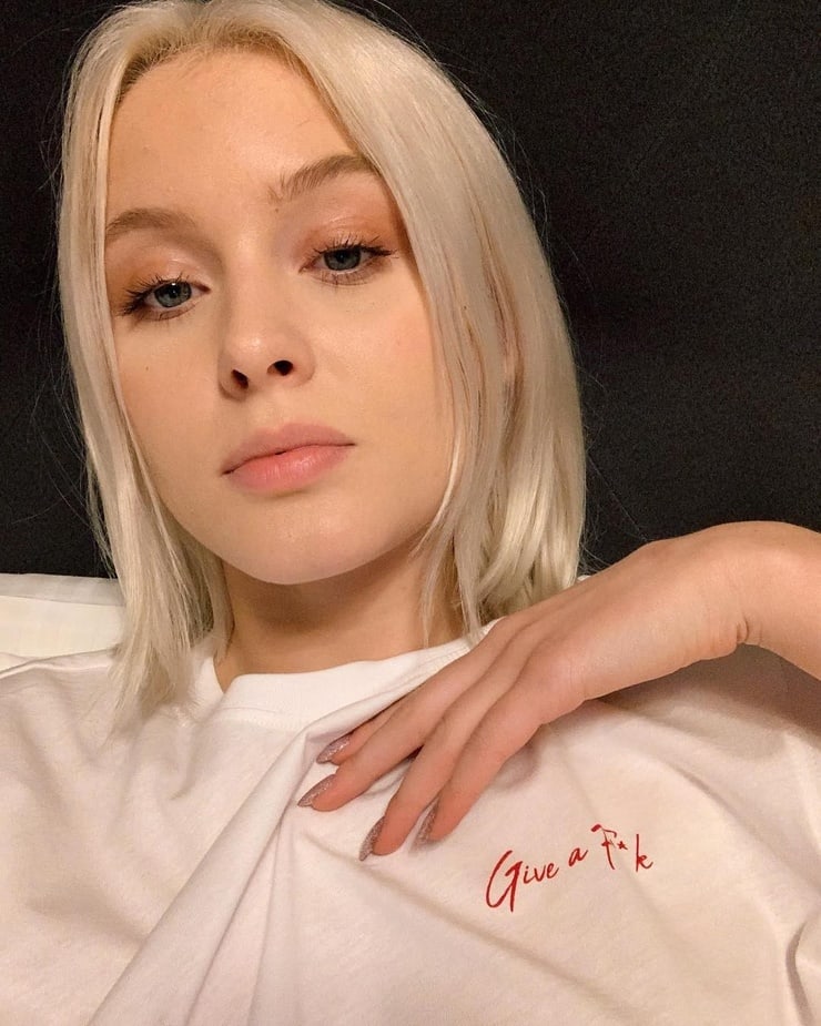 Zara Larsson 13