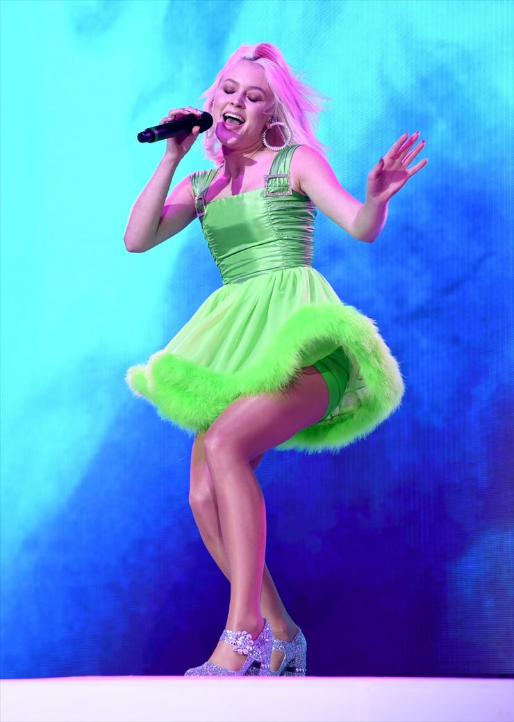 Zara Larsson 14
